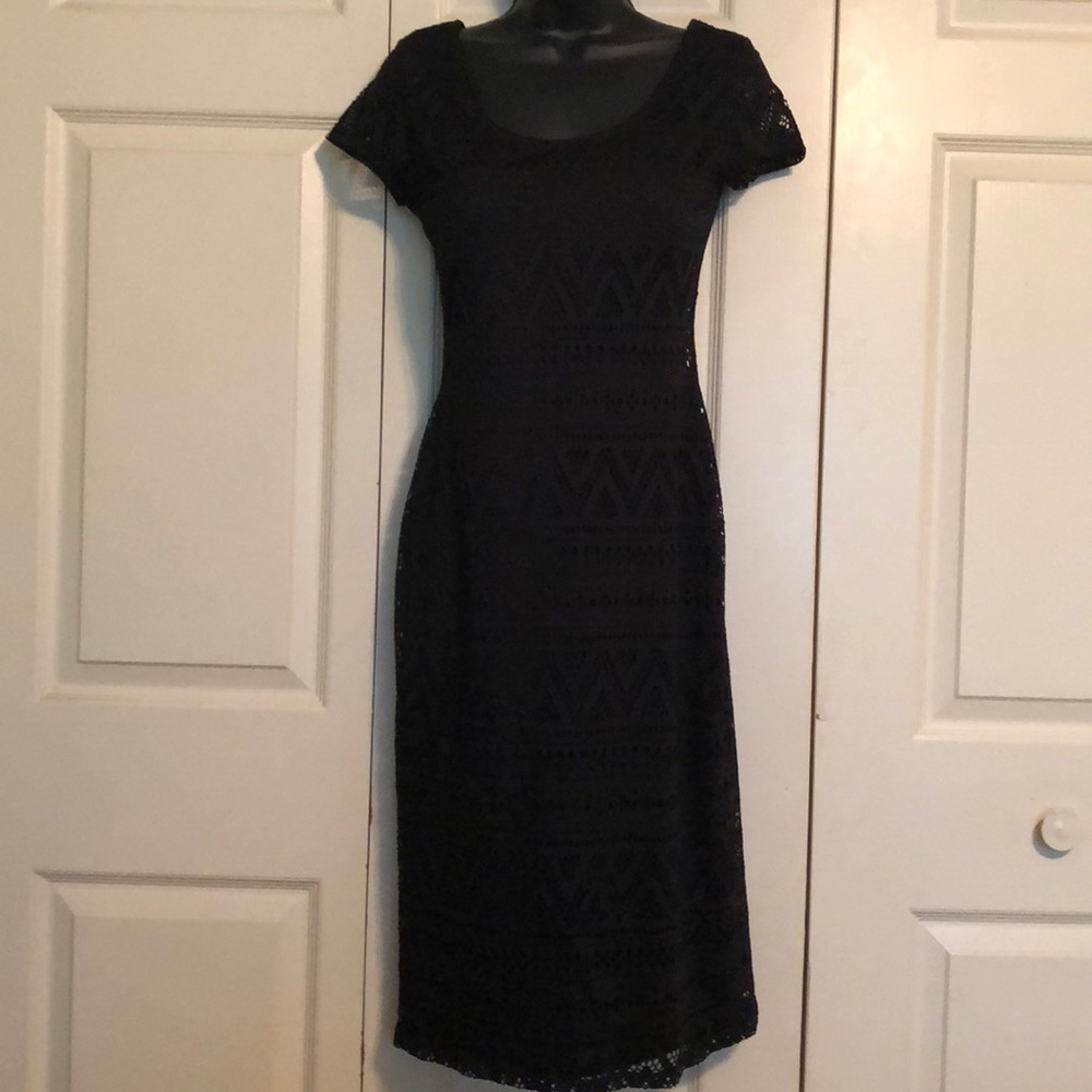 Almost Famous Woman’s Black Dress